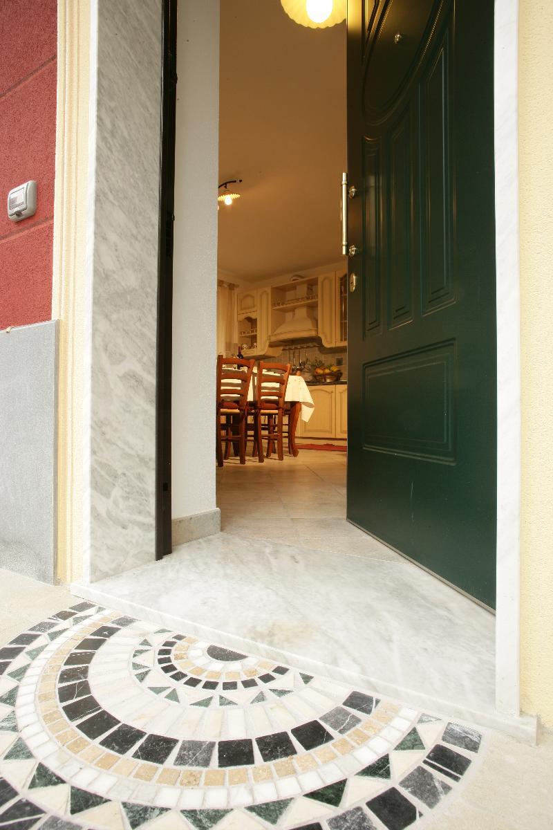 In Piazzetta * Deiva Marina